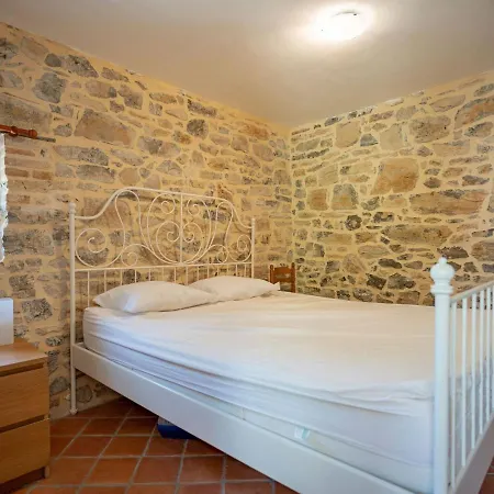 別荘 Gem Pool & Charm Courry