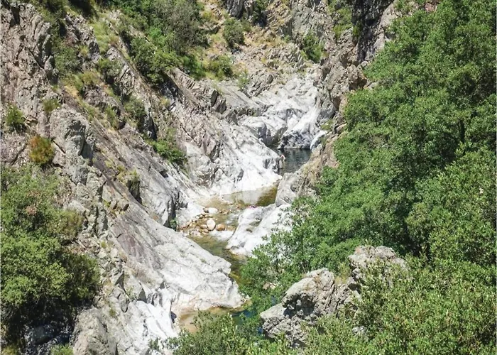 Gem Pool & Charm Courry